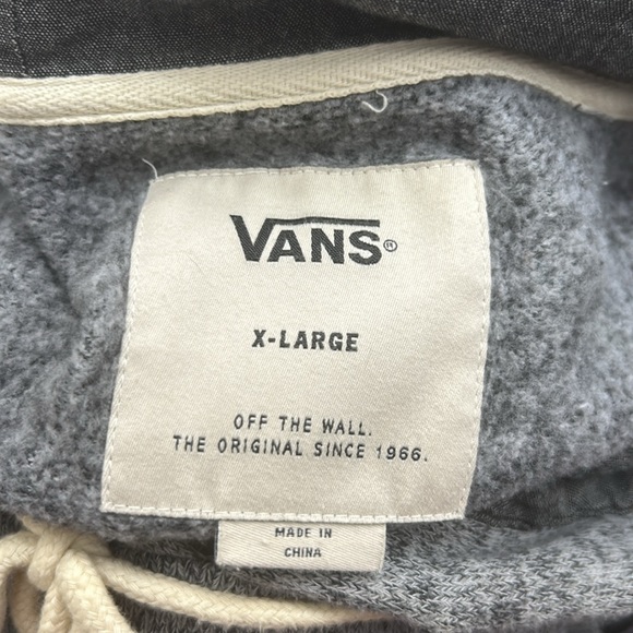 Men’s XL vans hoodie - Picture 3 of 4
